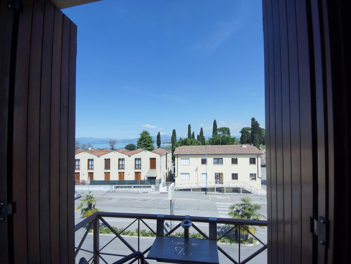Hotel Dori Peschiera del Garda Luaran gambar