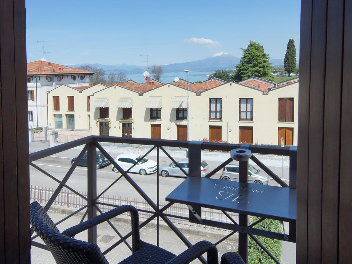 Hotel Dori Peschiera del Garda Luaran gambar