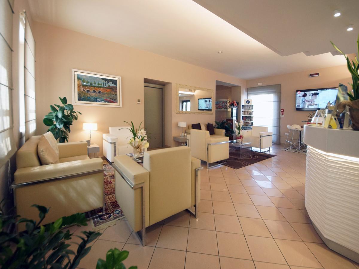 Hotel Dori Peschiera del Garda Luaran gambar